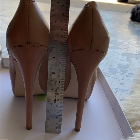 Steve Madden Deja Vu Heels Neutral Blush Stiletto - Picture 9 of 9